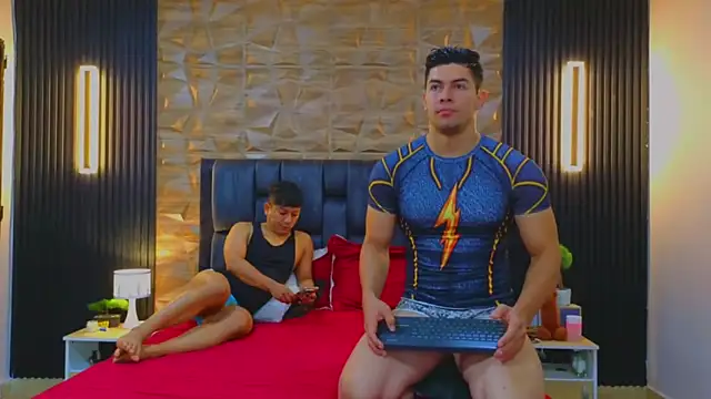 FelipeAndMarcello3 online show from 03.13.25