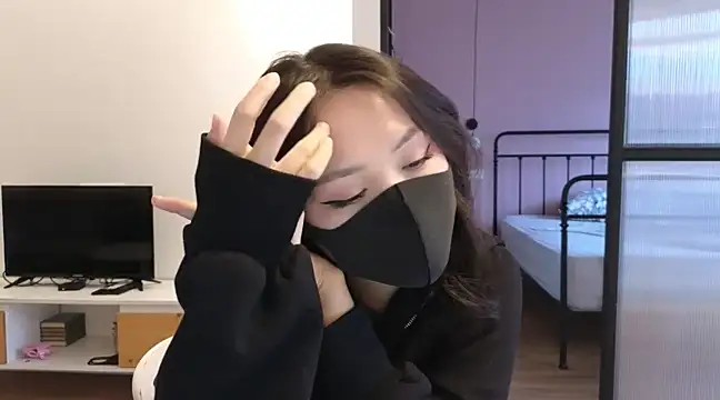 TammiLou online show from 02.10.25