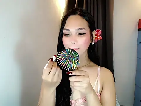 Webcumcutie online show from 04.21.26