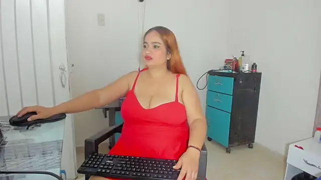 Snapshot of HUGEBOOBS_MILF chatting on 08.08.26 HUGEBOOBS MILF online show from 08.08.26