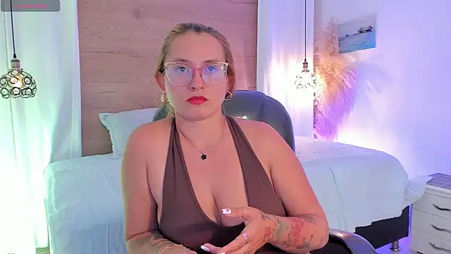 halaaa 1 online show from 04.21.26