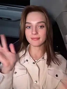 Snapshot of -AngelAri- chatting on 02.23.25 -AngelAri- online show from 02.23.25