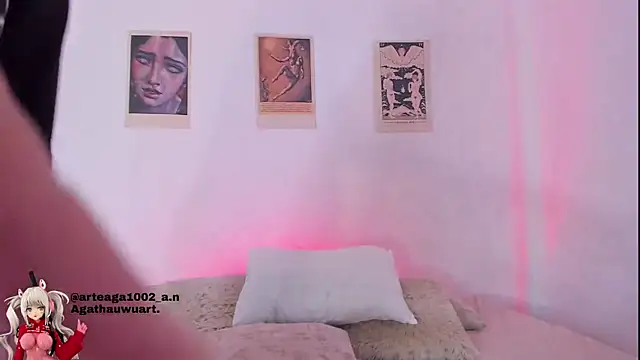 Moonlight1002 online show from 11.10.25