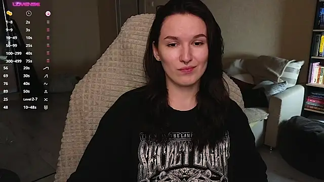 Snapshot of Val_lava chatting on 05.29.26 Val lava online show from 05.29.26