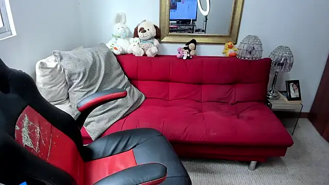 NicolettColin online show from 12.18.24