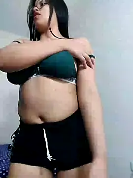 charlotte moineau online show from 01.17.25