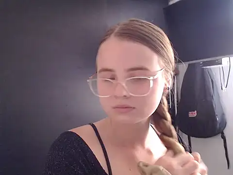 HellenMiyer1111 online show from 01.17.25