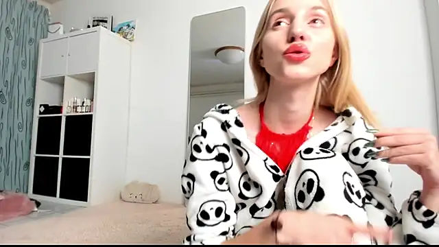 KenzieDawton online show from 01.24.25