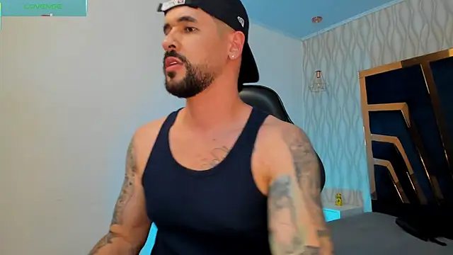 Snapshot of Petesevans chatting on 12.01.25 Petesevans online show from 12.01.25