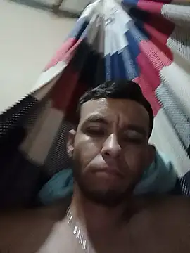 Snapshot of squirt_and_sex chatting on 09.29.25 squirt and sex online show from 09.29.25