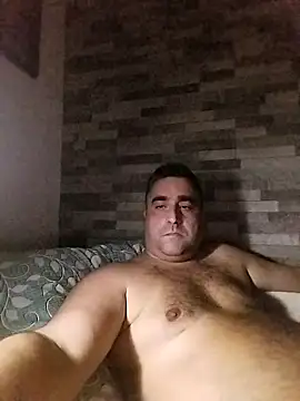 Snapshot of ADRIAN_ADI40 chatting on 12.20.25 ADRIAN ADI40 online show from 12.20.25