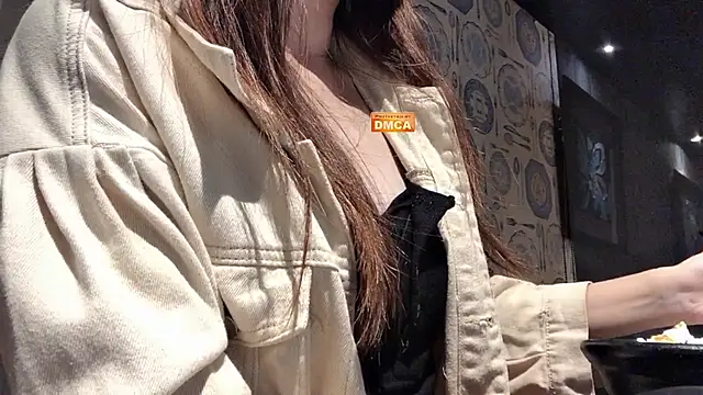 Tw Zoella online show from 12.04.24