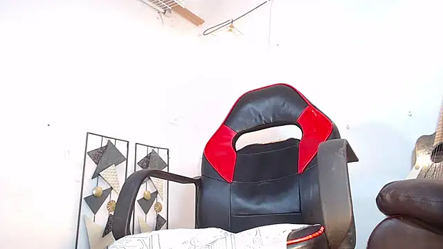 dann hill online show from 12.20.25