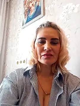 JennyOMay online show from 03.23.26