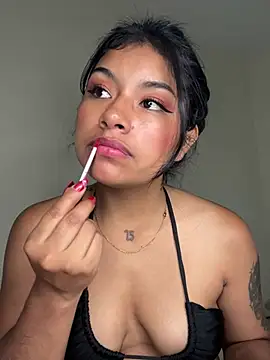 ChantalPetit online show from 01.11.26