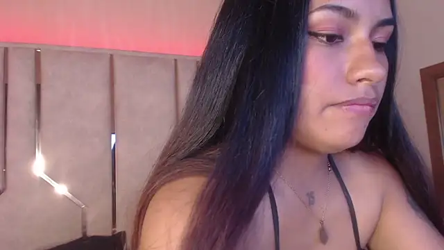 ChantalPetit online show from 02.16.26