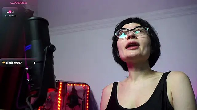 CyberXGoddess online show from 11.14.25