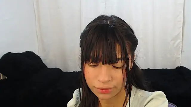 Snapshot of Liz_Galactic chatting on 09.16.25 Liz Galactic online show from 09.16.25