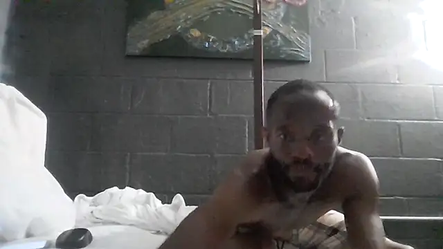 Snapshot of Maculine_Stayr chatting on 05.21.26 Maculine Stayr online show from 05.21.26