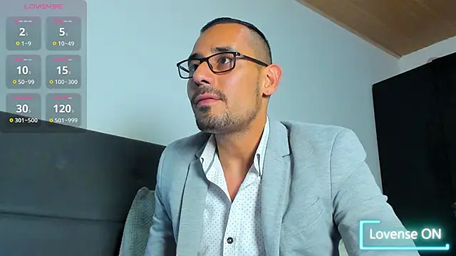 jhonyalzate2 online show from 03.10.26