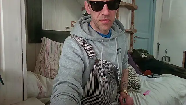 Stock-Holmes online show from 03.28.26