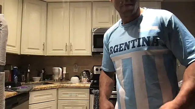 BigGuyMuscle online show from 03.30.26