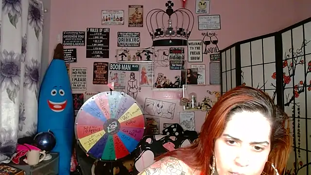 Snapshot of latinacubana chatting on 02.28.26 latinacubana online show from 02.28.26