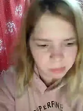 Zuli Kiska online show from 01.08.25