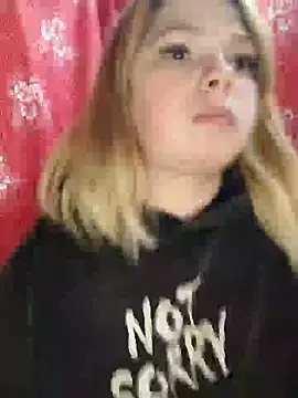 Zuli Kiska online show from 02.08.25