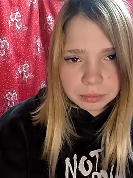 Zuli Kiska online show from 02.28.25