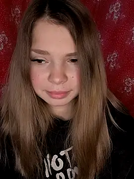 Zuli Kiska online show from 12.15.25