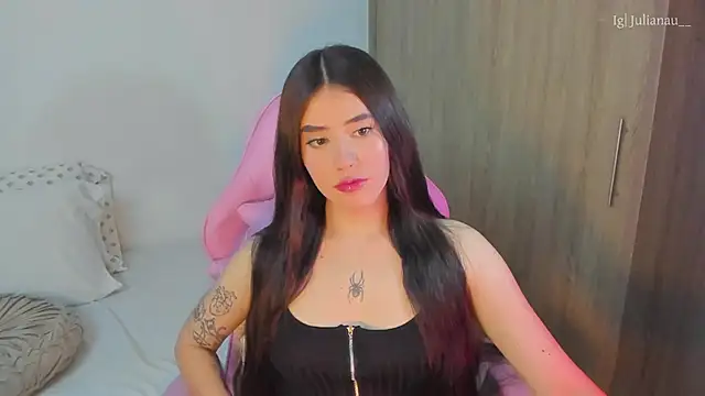 Snapshot of iriswest_ chatting on 03.22.25 iriswest  online show from 03.22.25