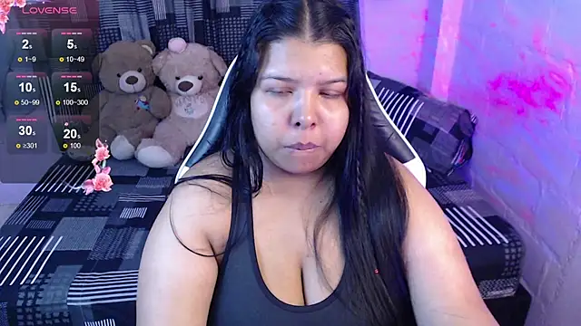 Snapshot of SaLomeJonees chatting on 09.29.25 SaLomeJonees online show from 09.29.25