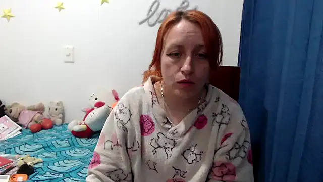 Snapshot of kittykalor09 chatting on 01.10.25 kittykalor09 online show from 01.10.25