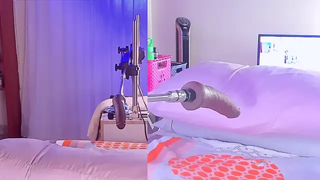 Angeli Wu  online show from 02.19.26