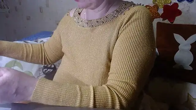 QueenLana online show from 02.20.25