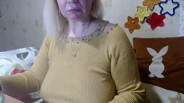 QueenLana online show from 02.23.25