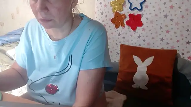 QueenLana online show from 12.01.25