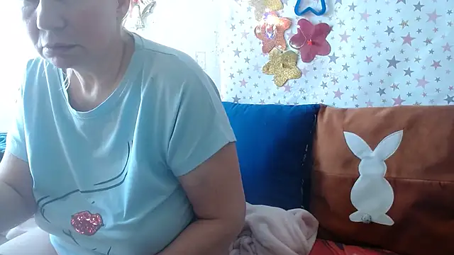 QueenLana online show from 03.05.26