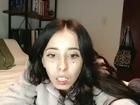 Snapshot of babyluna_8_8 chatting on 12.05.24 babyluna 8 8 online show from 12.05.24