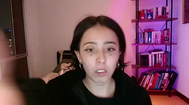 Snapshot of babyluna_8_8 chatting on 02.27.25 babyluna 8 8 online show from 02.27.25