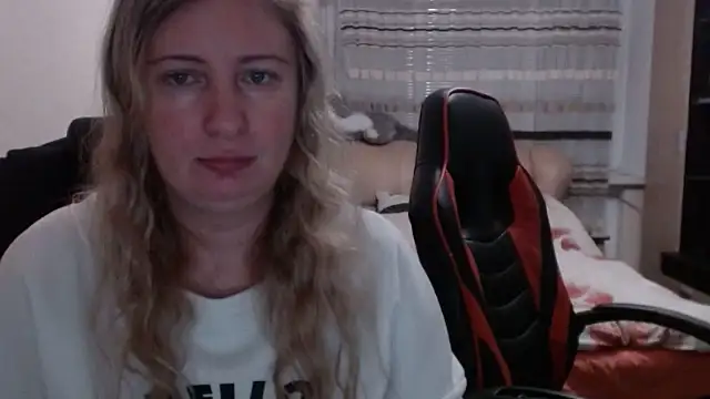 PeterAndJen online show from 03.09.25