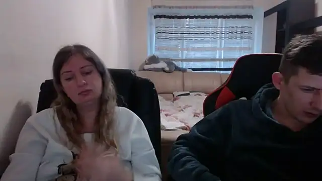 PeterAndJen online show from 03.12.25