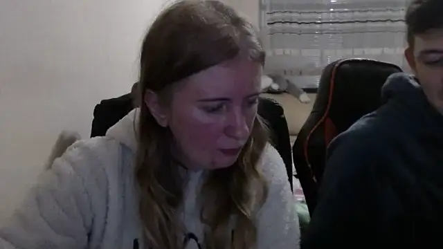 PeterAndJen online show from 11.09.25