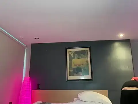 Snapshot of mcklister_kinky_feets chatting on 02.08.26 mcklister kinky feets online show from 02.08.26