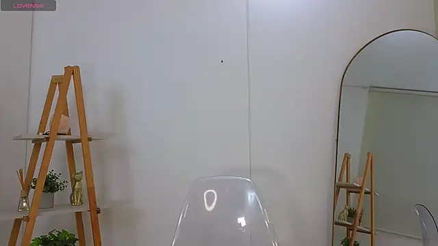 bella  adams online show from 04.16.26