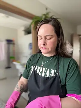 Snapshot of misslulipop chatting on 12.23.24 misslulipop online show from 12.23.24