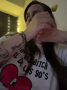 Snapshot of misslulipop chatting on 12.26.24 misslulipop online show from 12.26.24