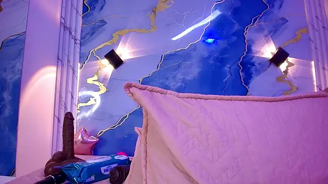 lorrayne  online show from 11.13.25