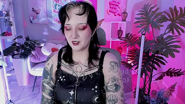 AsheLucker online show from 11.07.25